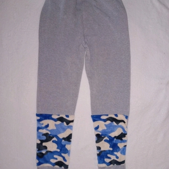 Grey Women's Cropped Jogger Set with Blue Camo Accents - Picture 4 of 4